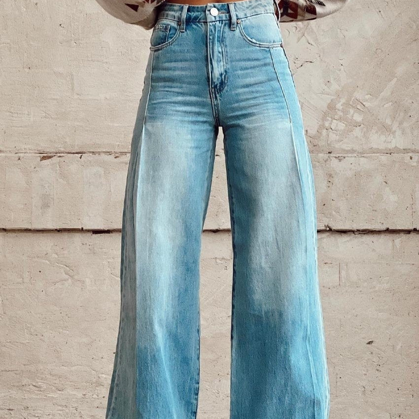 Wide-legged Pants